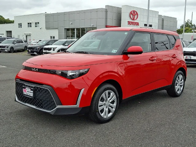 Certified Used 2023 Red Kia LX image 4