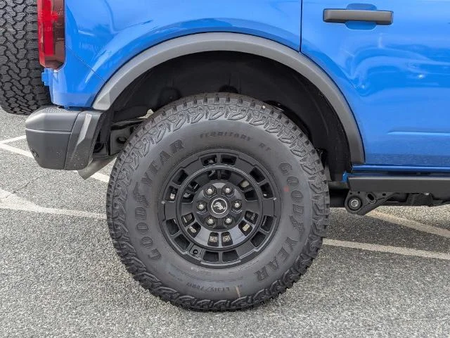 New 2026 Velocity Blue Metallic Ford Big Bend® image 40