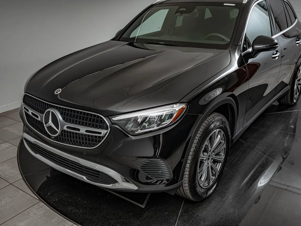 Certified Used 2026 Black Mercedes-Benz GLC 300 image 14