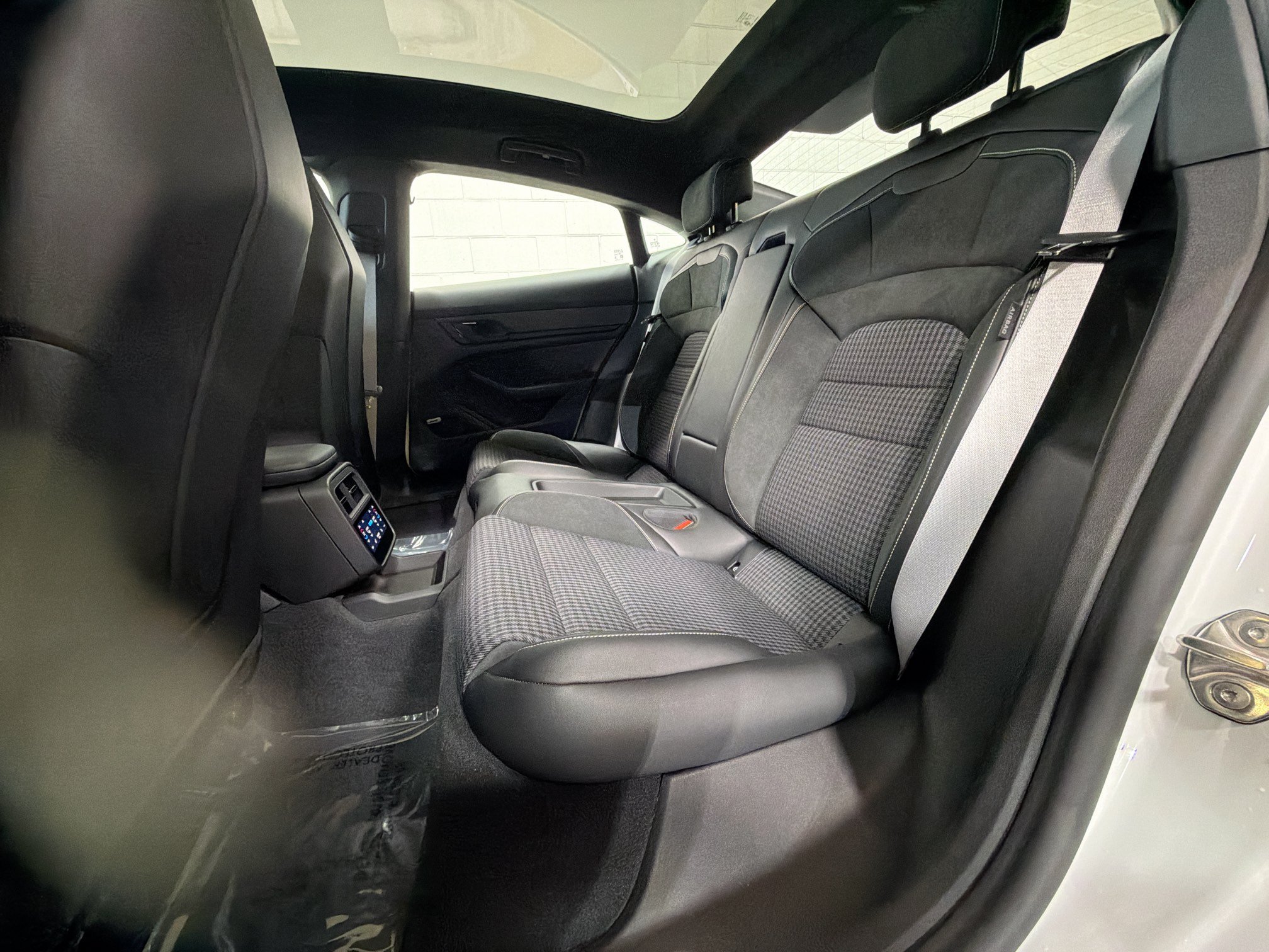 New 2027 White Porsche Turbo image 21