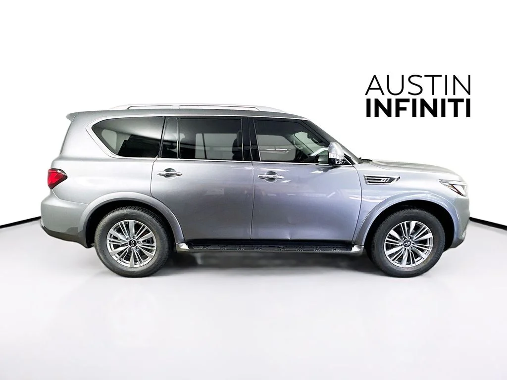 2021 INFINITI QX80 - Photo 10