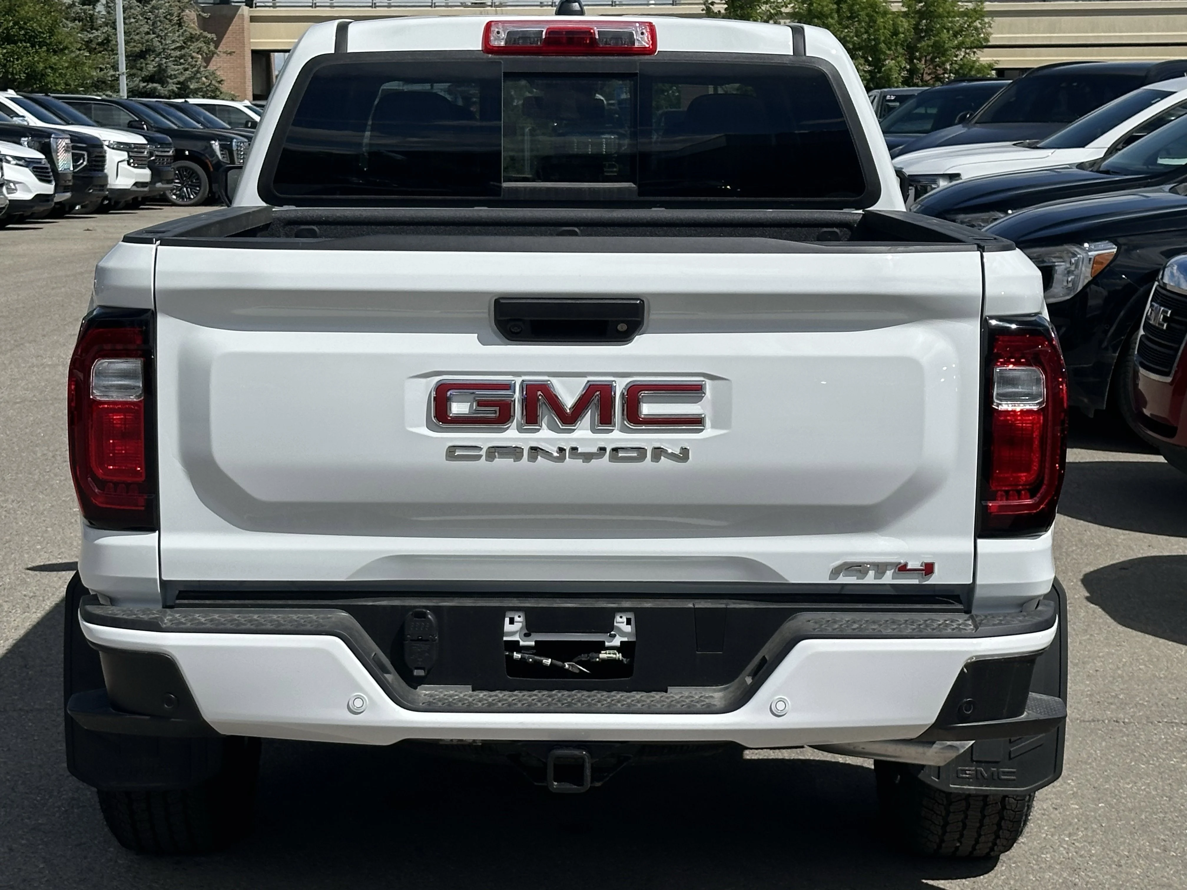 New 2026 Summit White GMC AT4 image 5