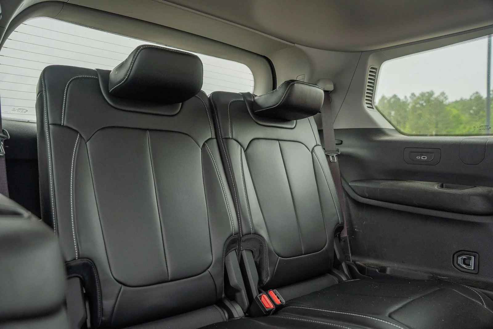 Used 2021 Black Jeep Limited image 17