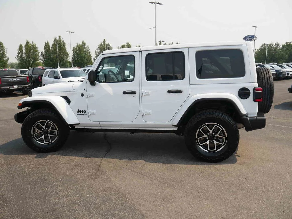 Certified Used 2025 White Jeep Sahara image 17
