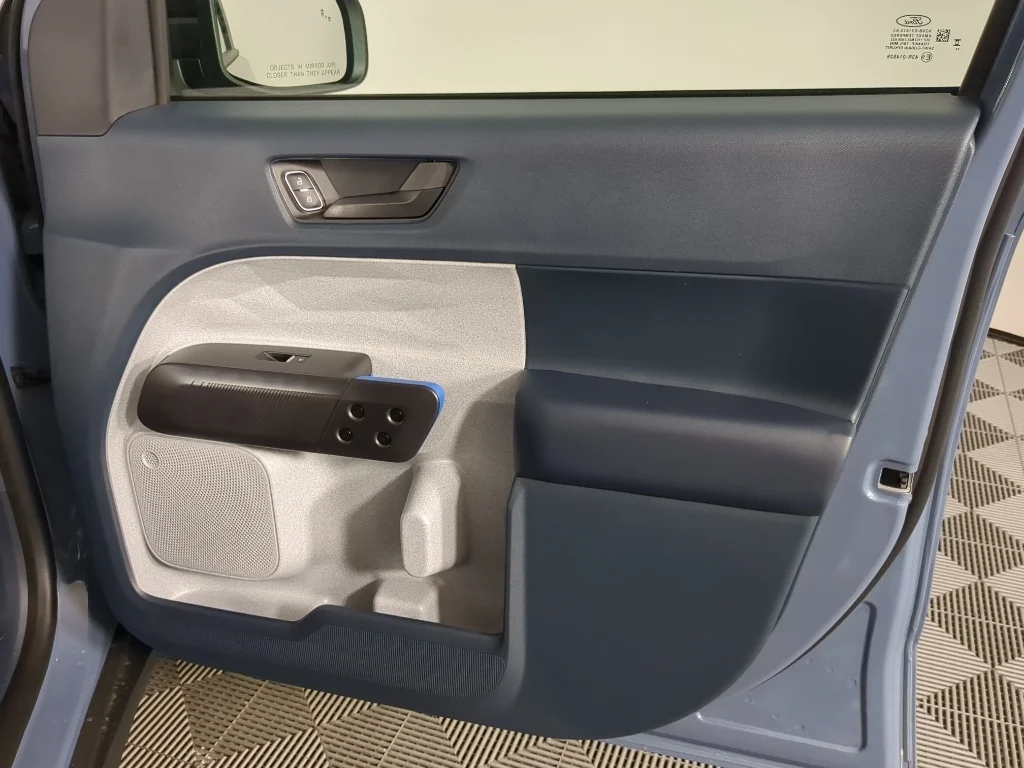 New 2026 Azure Gray Metallic Tri-Coat Ford XLT image 19