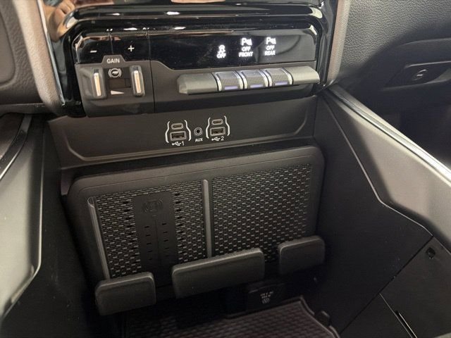 New 2026 Blue Ram Laramie image 25