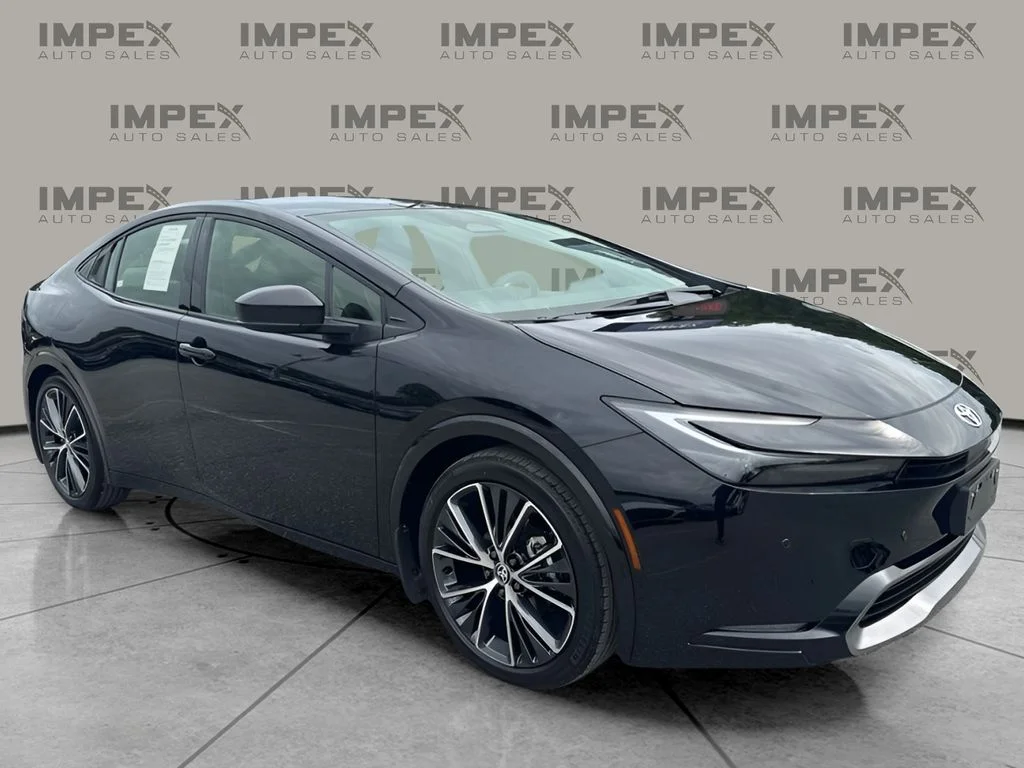 Used 2026 Blue Toyota XLE image 4