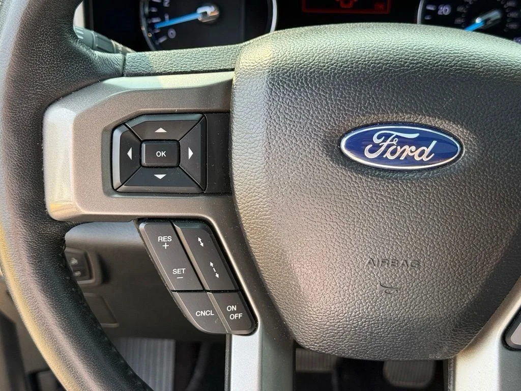 Used 2021 Black Ford XLT image 15