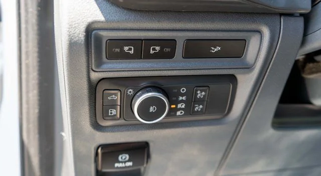 Used 2023 White Ford XLT image 21