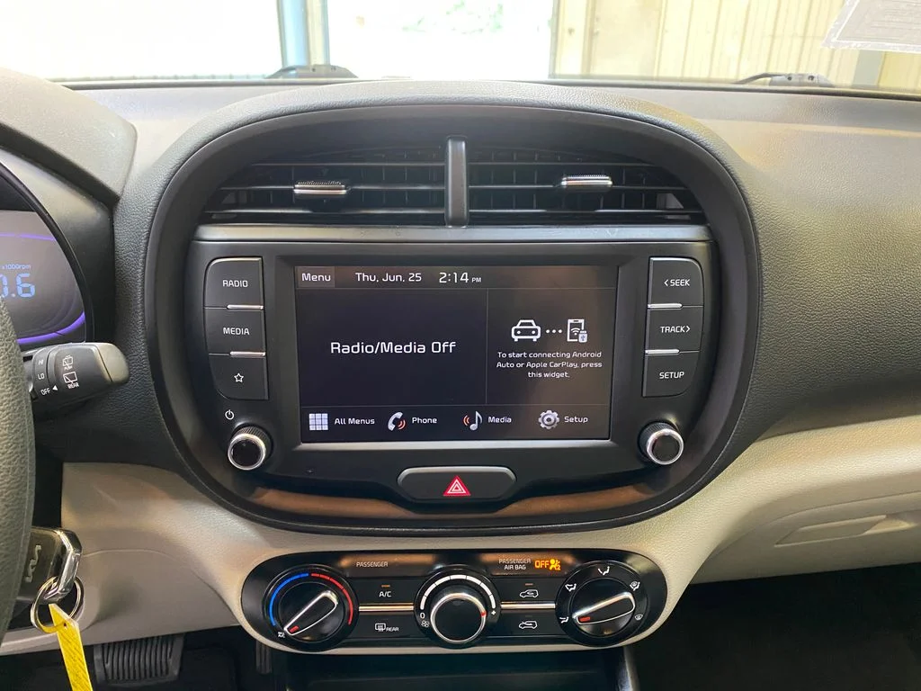 Used 2025 White Kia LX image 36