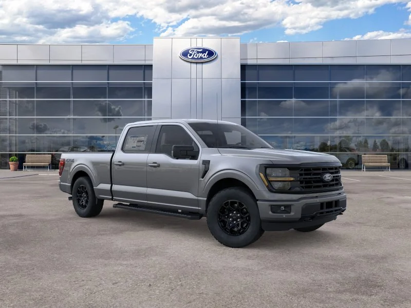 New 2026 Carbonized Gray Metallic Ford XLT image 7