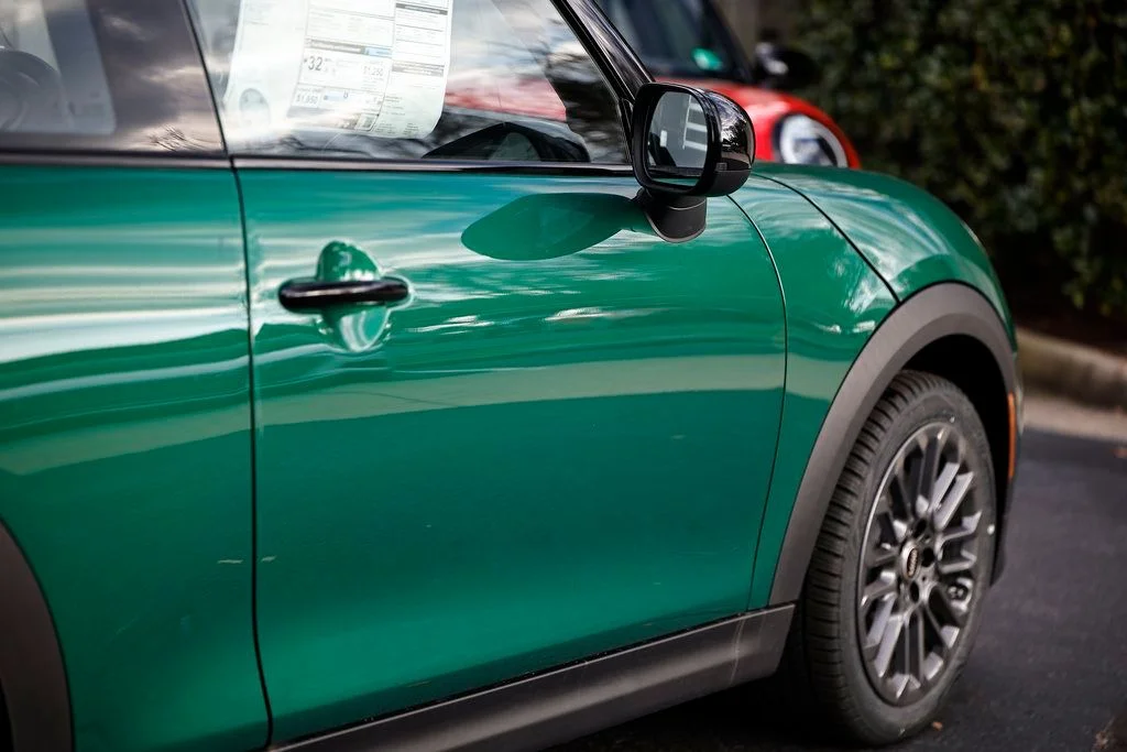 New 2026 British Racing Green Met MINI Signature Plus image 8