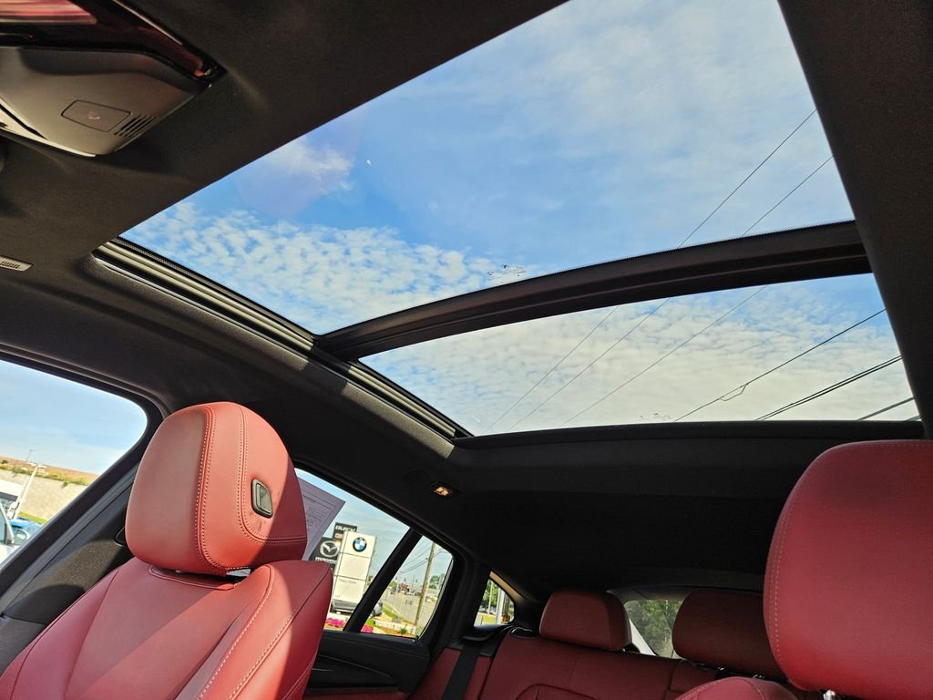 Used 2025 Tanzanite Blue II Metallic BMW M40i image 40