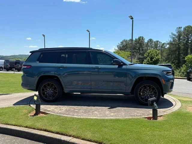 New 2026 Steel Blue Exterior Paint Jeep Summit image 8