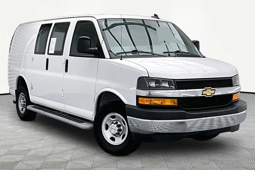 Certified Used 2024 Summit White Chevrolet Work Van image 12