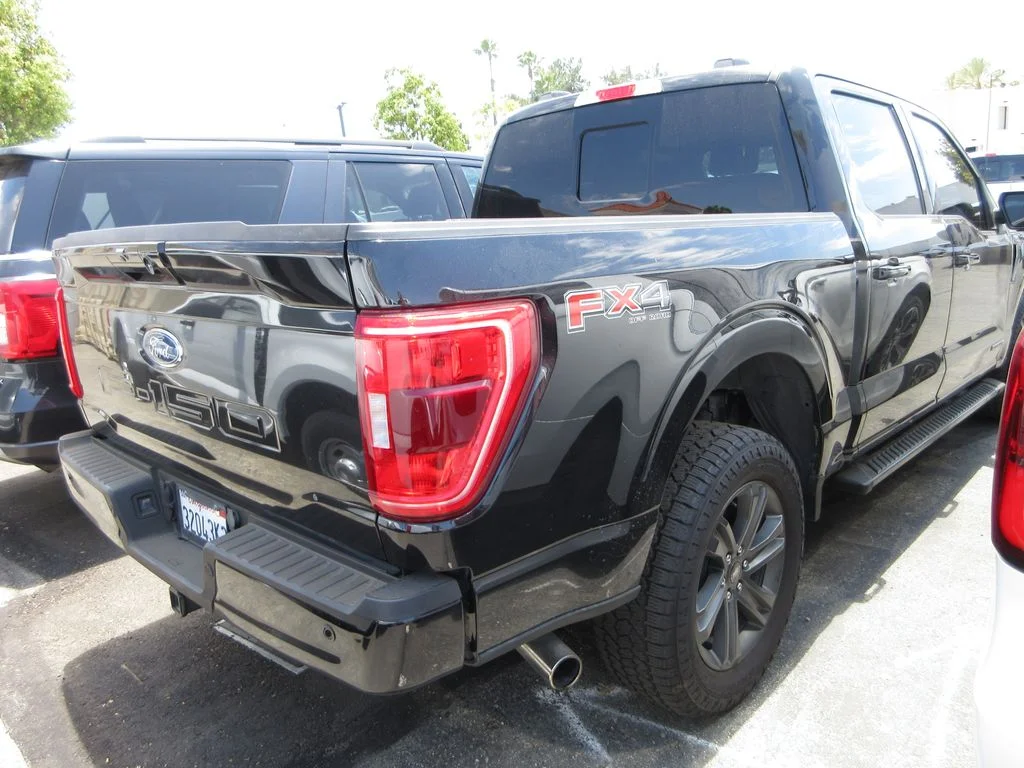 Certified Used 2023 Agate Black Metallic Ford XLT image 3