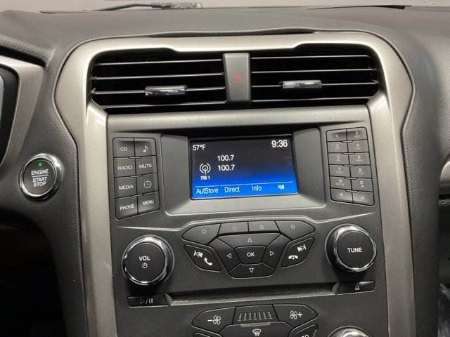 Used 2018 Blue Metallic Ford S image 32