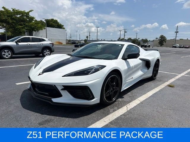Used 2023 White Chevrolet Stingray image 3