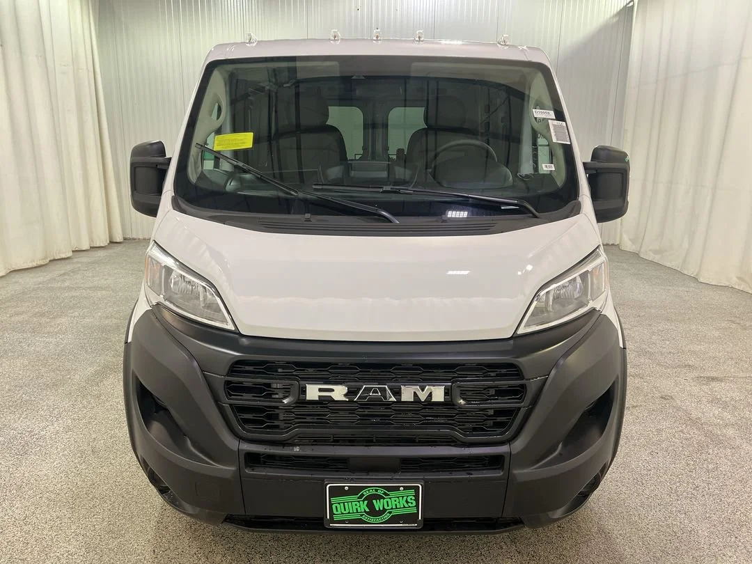 New 2026 Bright White Clear-Coat Exterior Paint RAM Tradesman 1500 Low Roof 118 WB w/Pass Seat image 2