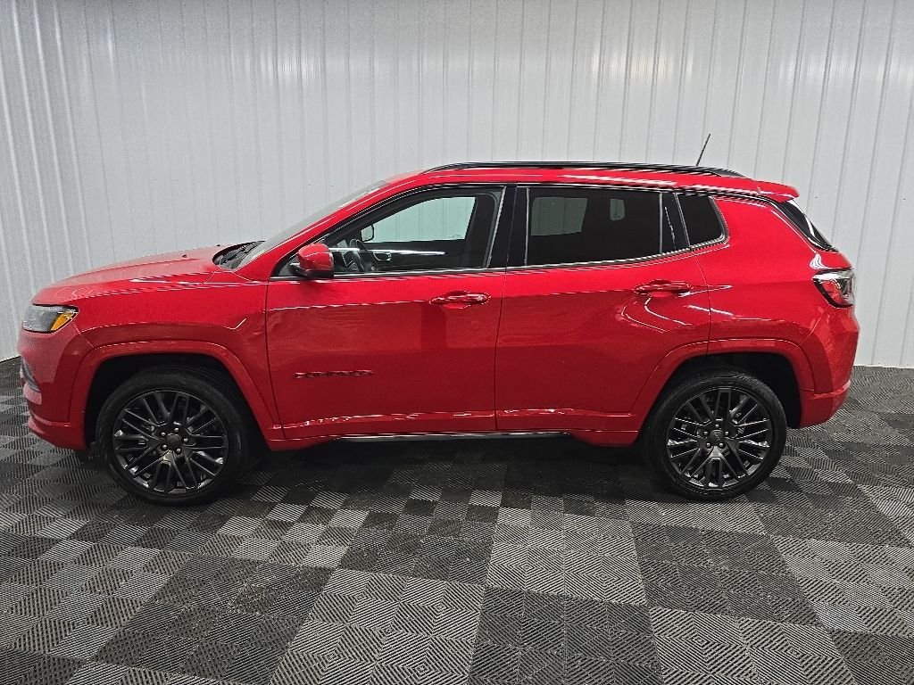 Used 2022 Red Line Jeep Limited image 5