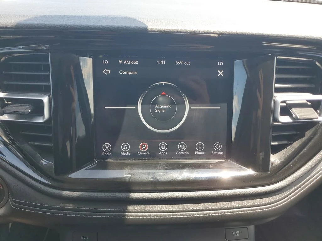 Used 2022 Destroyer Gray Cl Dodge SXT image 20