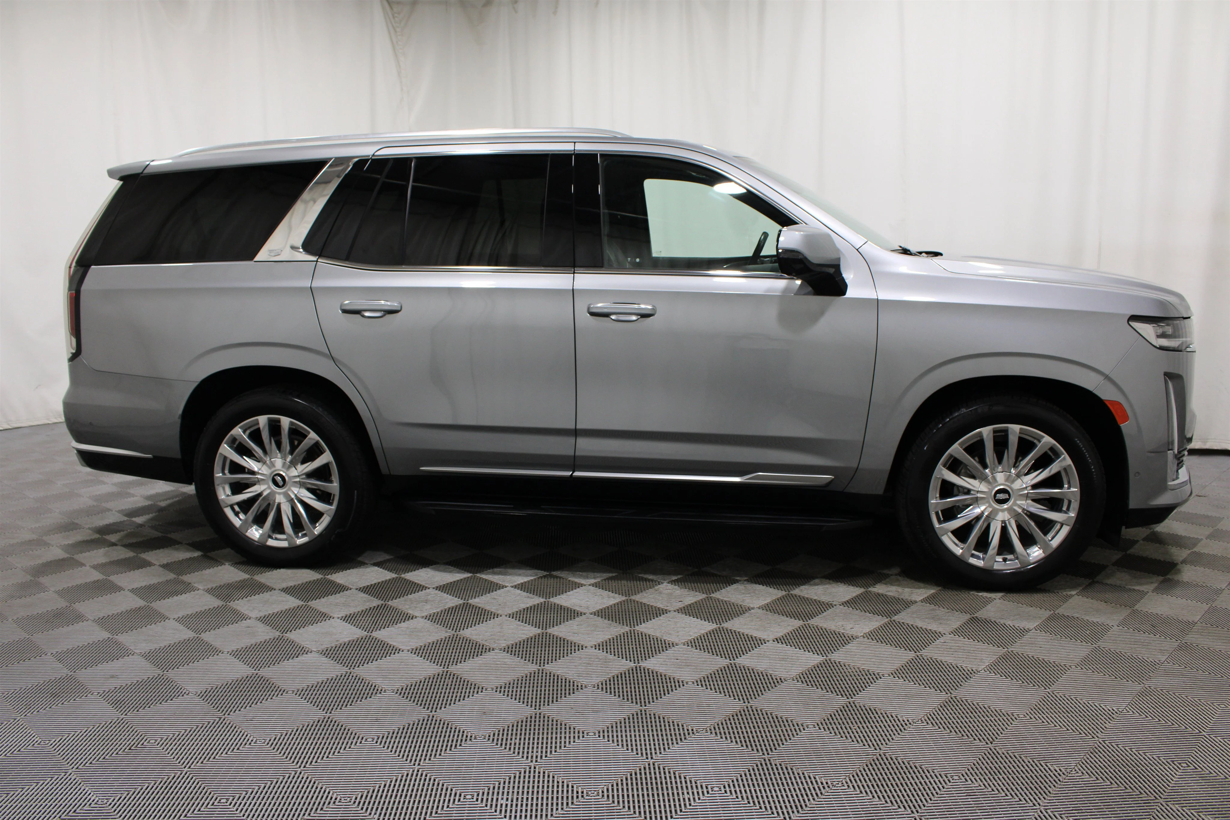 2024 Cadillac Escalade Premium Luxury - Photo 32
