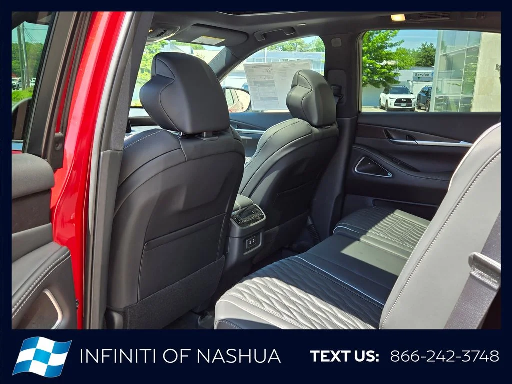 New 2027 2T SUN RED INFINITI Autograph AWD image 20