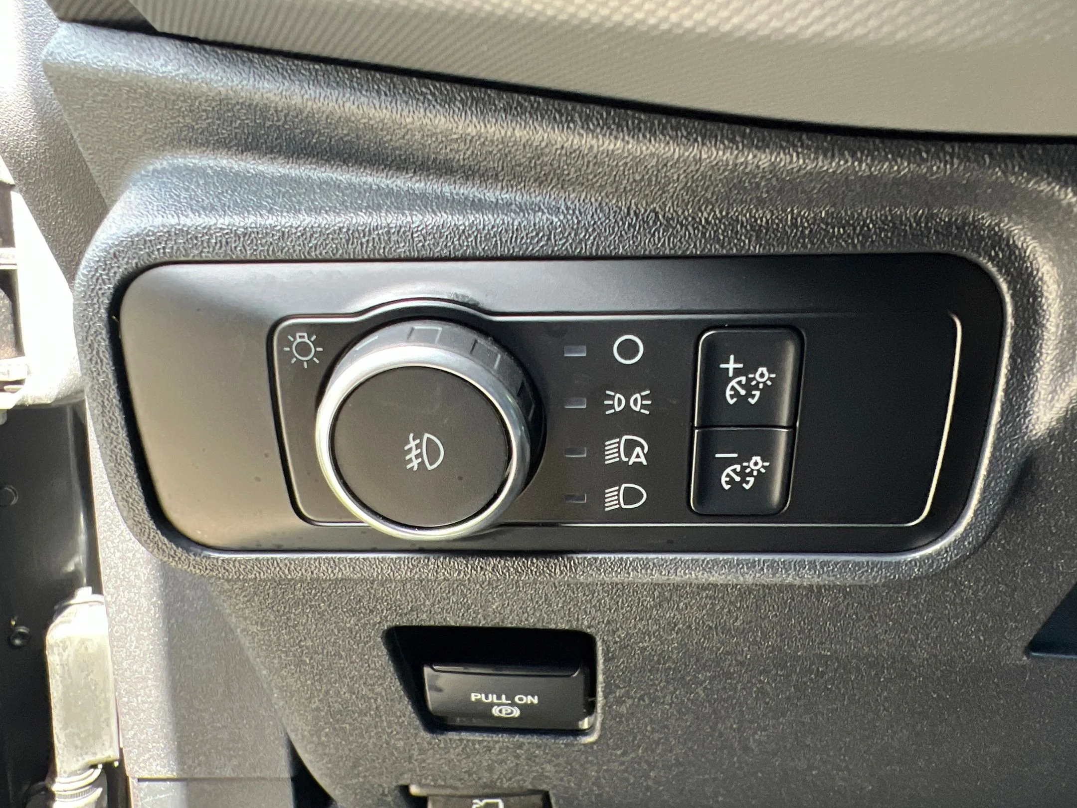 Used 2024 Gray Ford Big Bend image 15