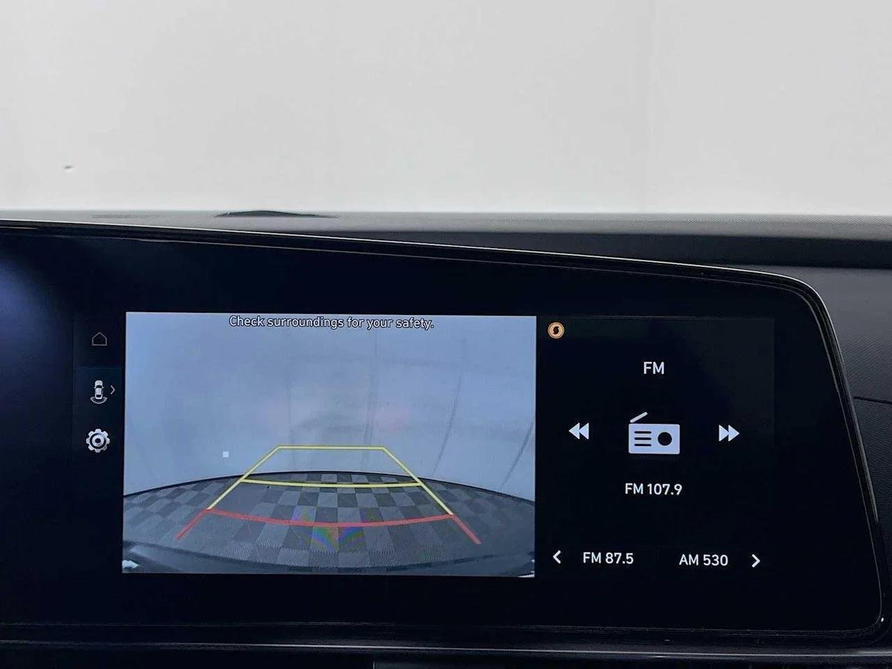 2026 Hyundai Elantra — photo 11