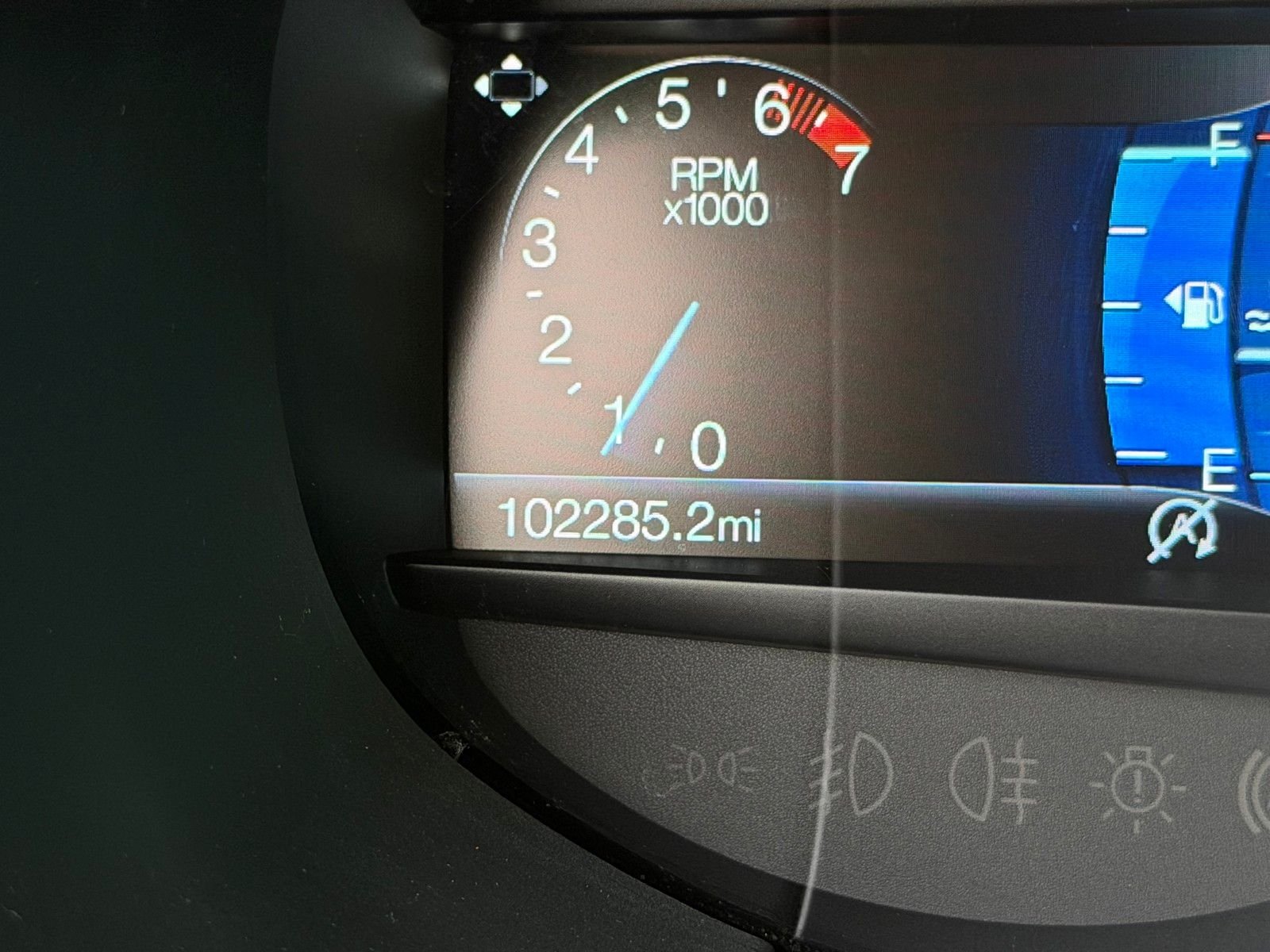 Used 2020 White Ford SEL image 3