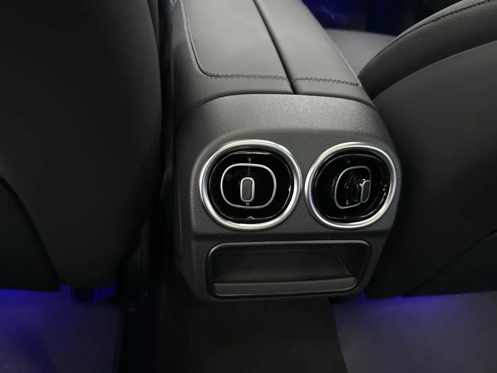 Used 2026 Black Mercedes-Benz C 300 image 21
