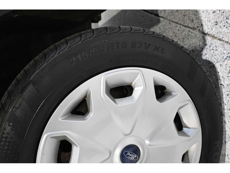 Used 2016 WHITE Ford XL Mobility Handicap Van image 12