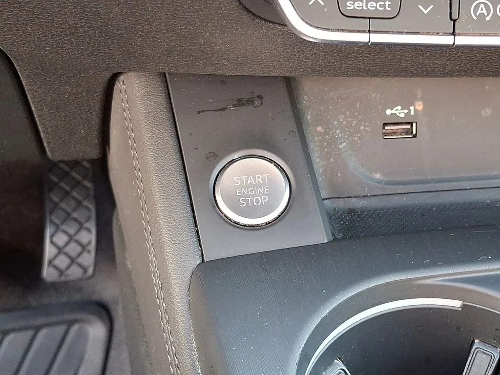 Used 2019 Black Audi Premium Plus image 25