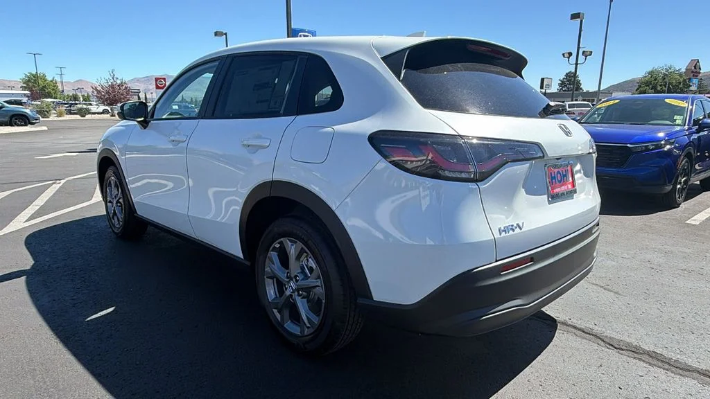 New 2027 Platinum White Pearl Honda LX image 5