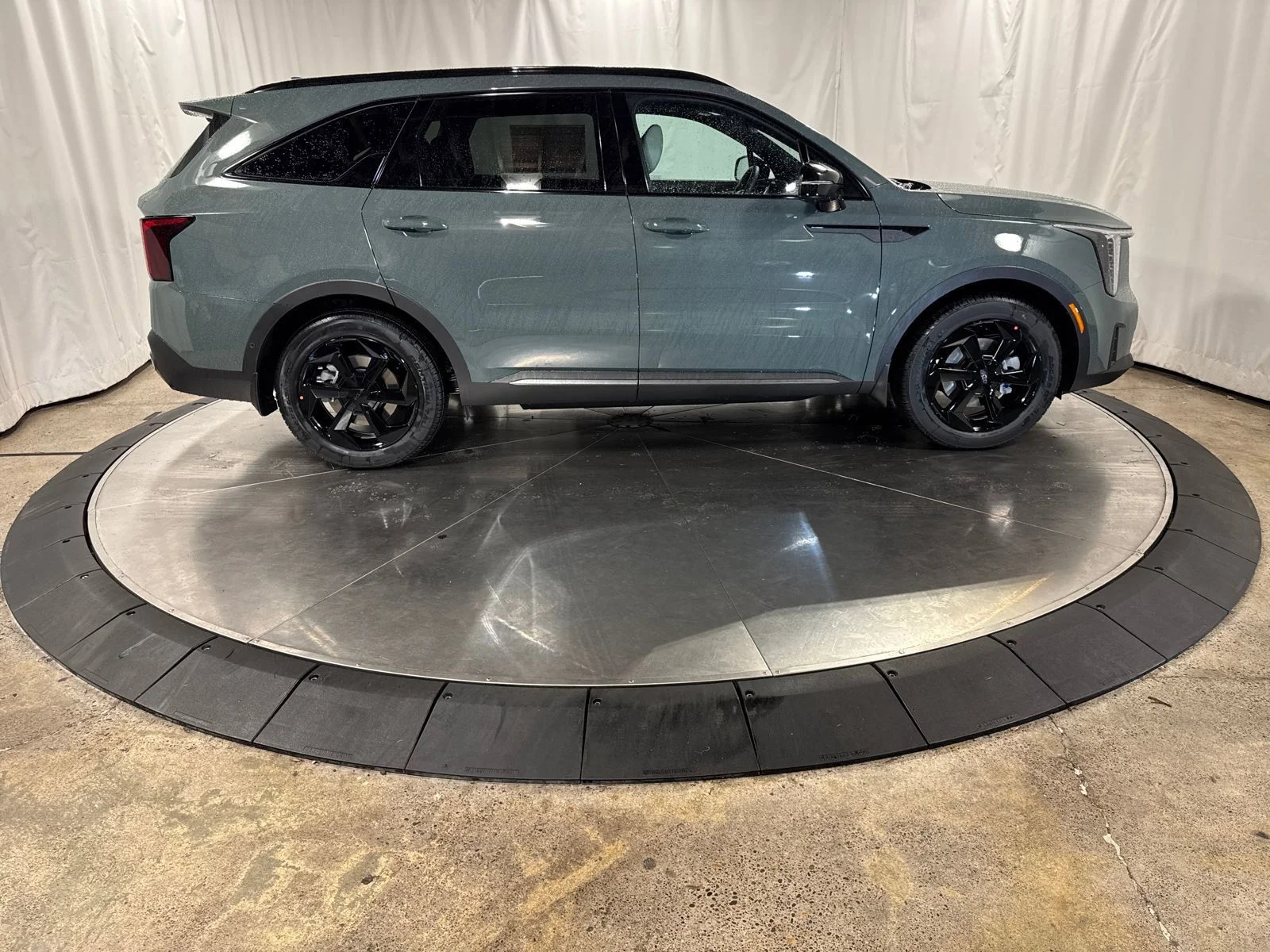 New 2026 Green Kia X-Line SX Prestige image 6