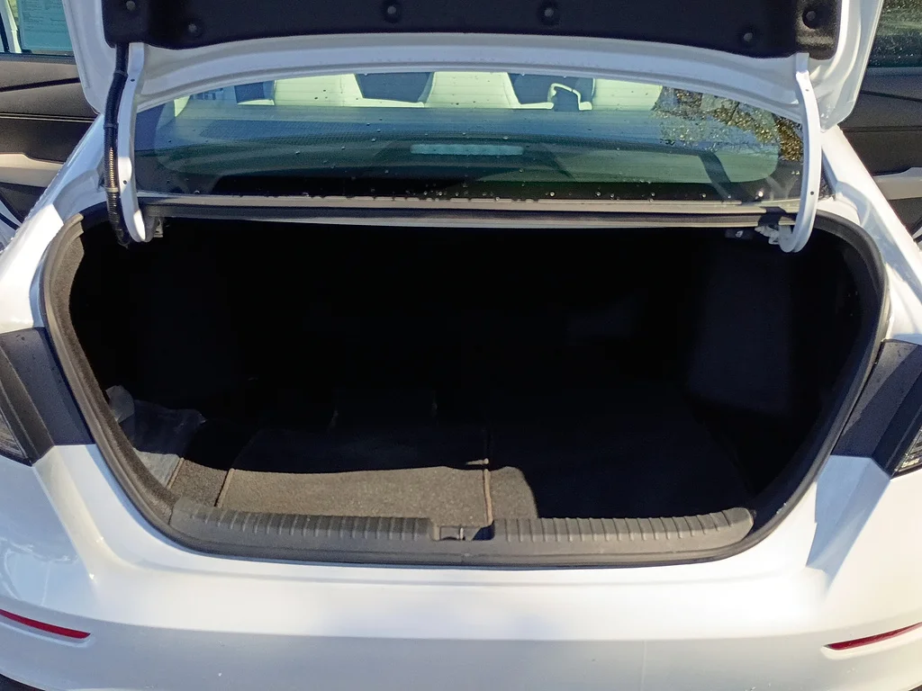 Certified Used 2024 WHITE Honda LX image 13