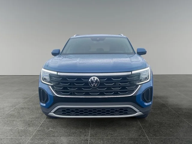 Used 2026  Volkswagen 2.0T SE image 8