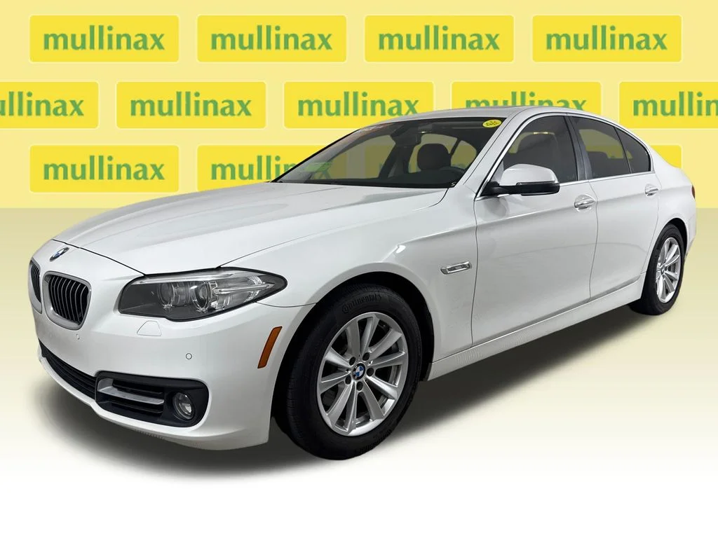 Used 2016 White BMW 528i image 10