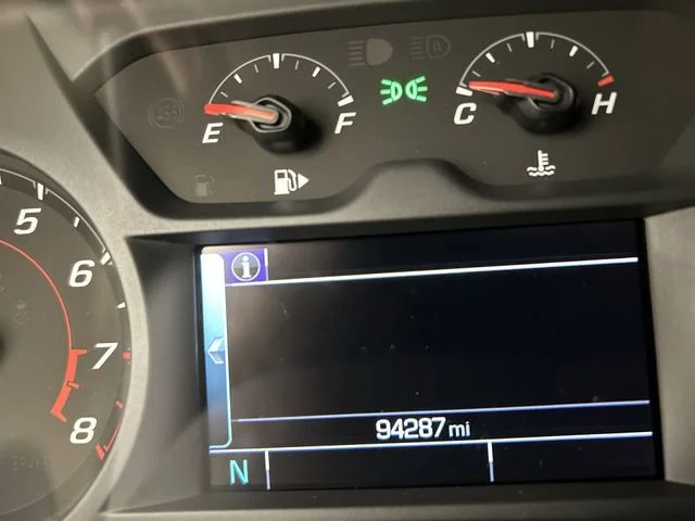 2017 Chevrolet Camaro 2LT - Photo 27