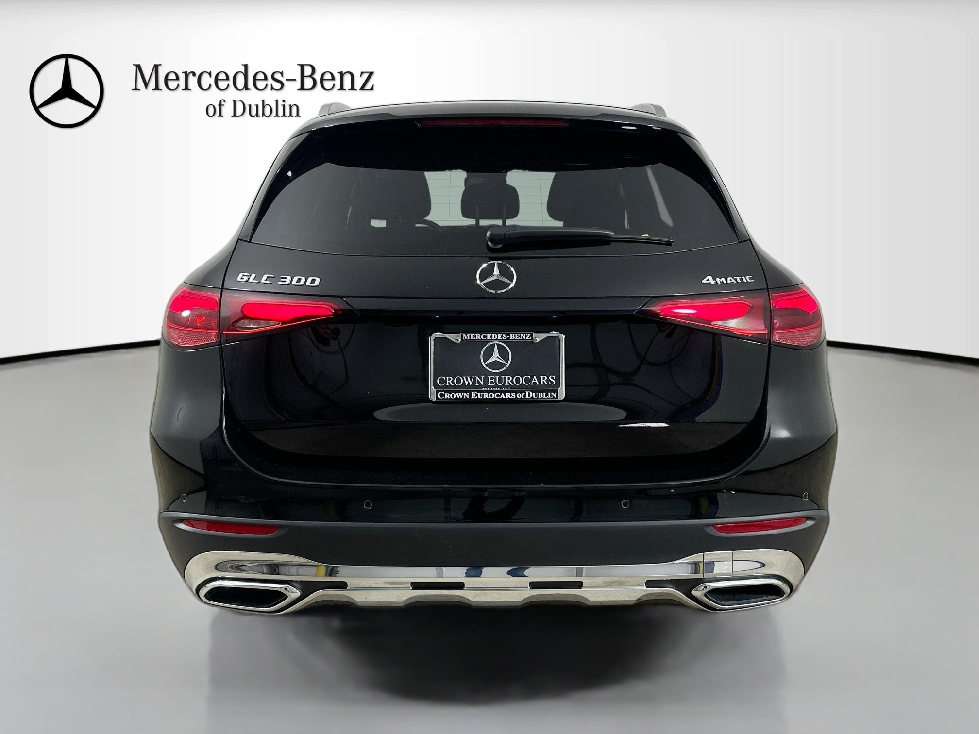 Used 2023 Black Mercedes-Benz GLC 300 image 6