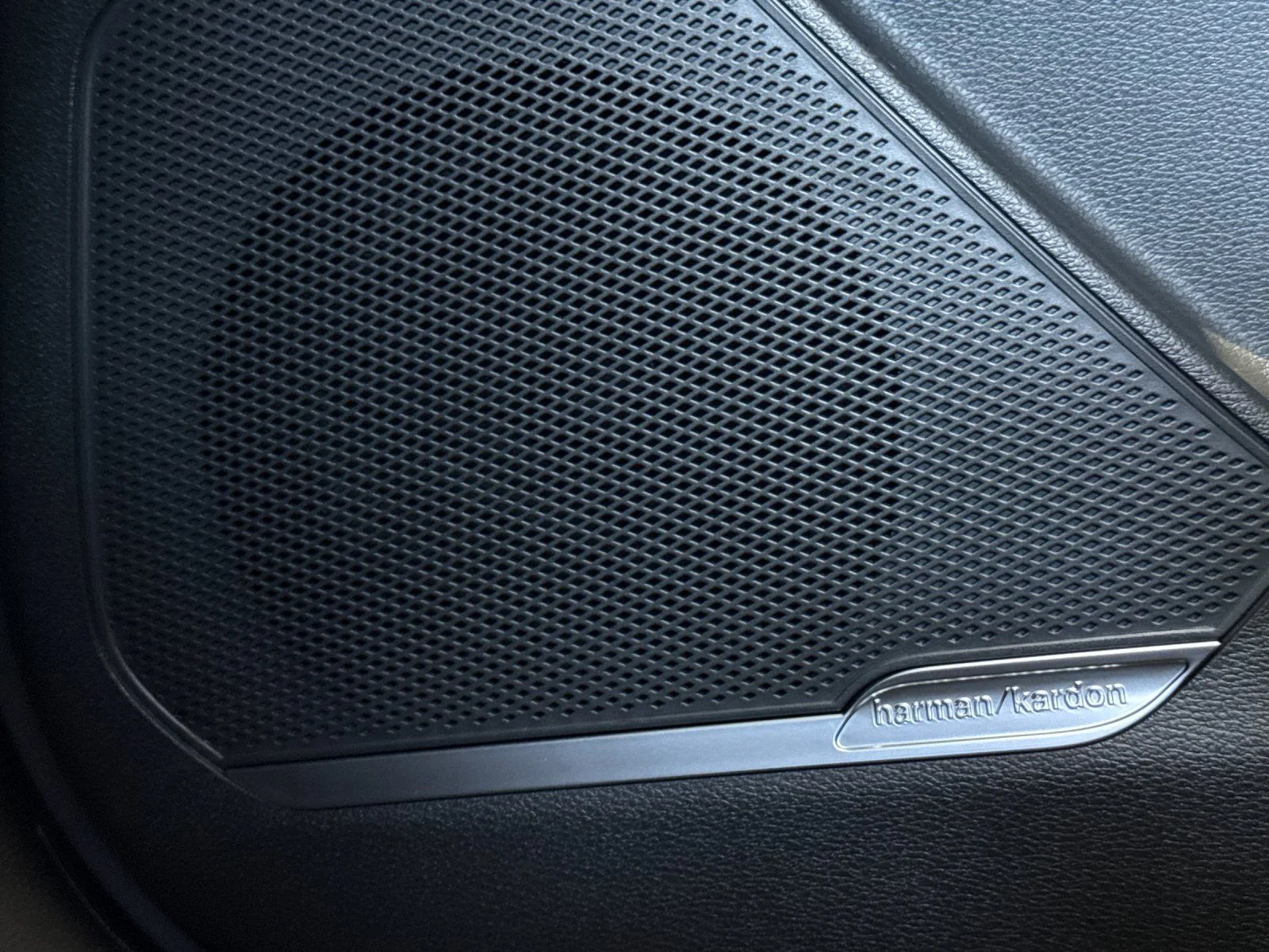 New 2026 Gray Kia SX-Prestige image 20