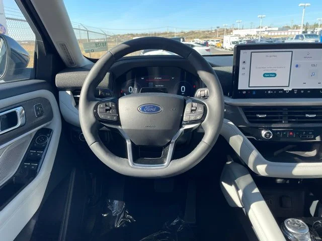 New 2026 Gray Metallic Ford Platinum image 14