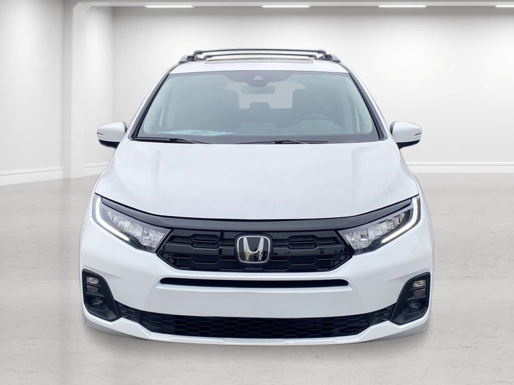 New 2026 Platinum White Pearl Honda Touring image 6