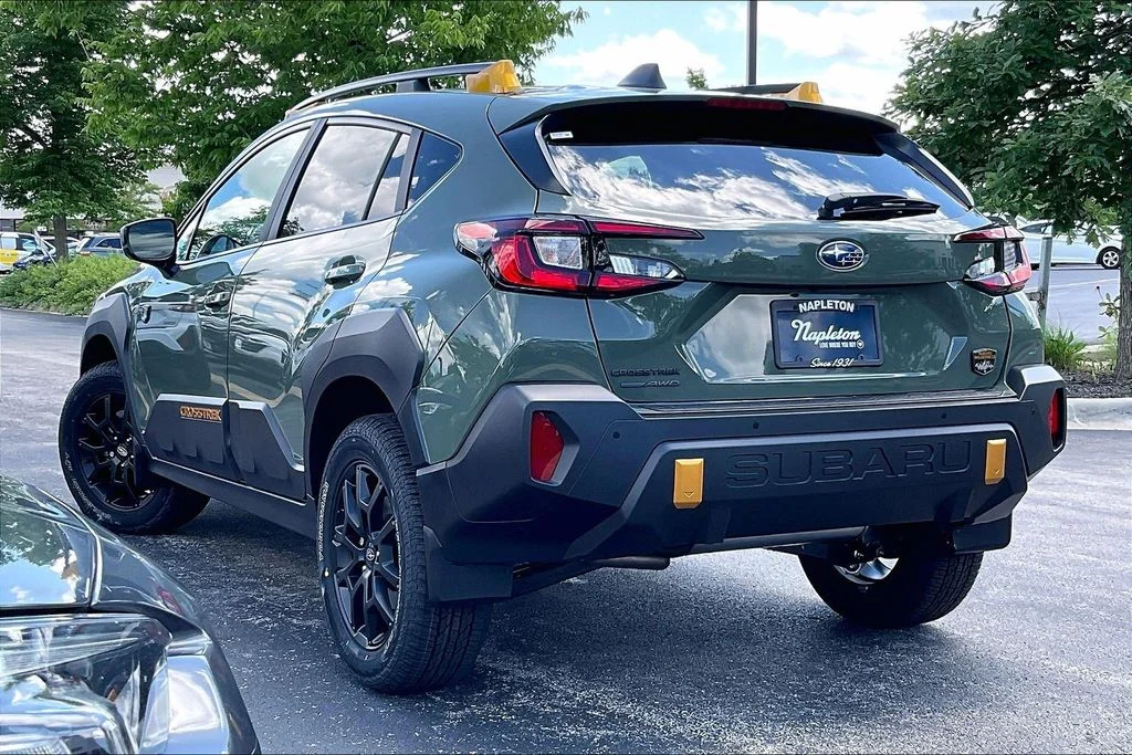 New 2026 ALPINE GREEN Subaru Wilderness image 3
