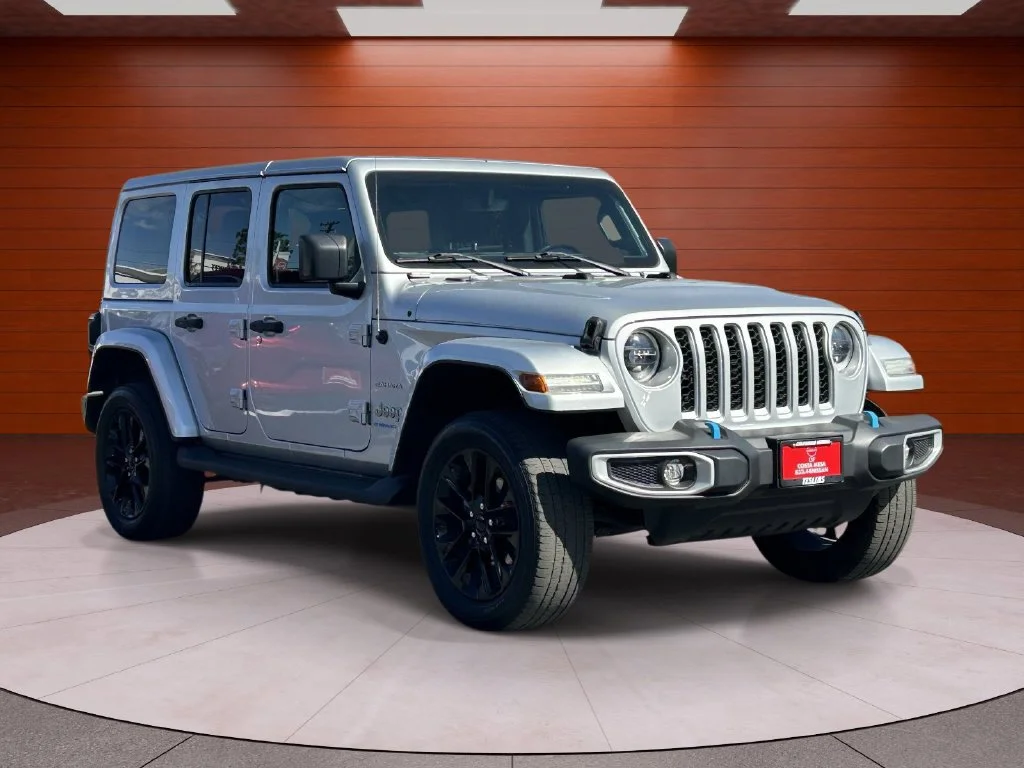 Used 2023 Silver Jeep Sahara 4xe image 5