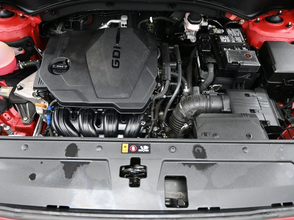 Used 2023 Red Hyundai SEL image 15