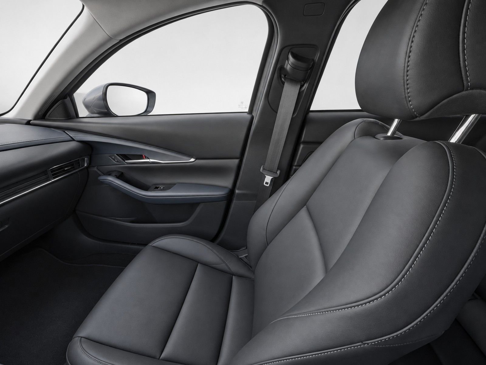 Used 2021 Machine Gray Metallic Mazda Preferred image 22