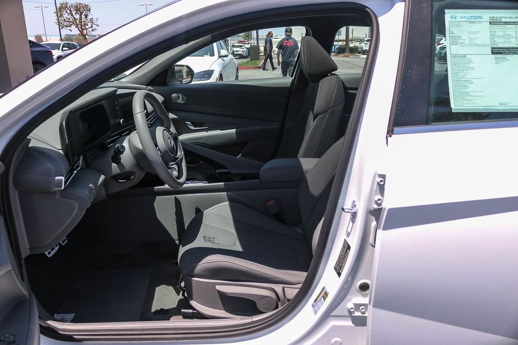 New 2026 White Hyundai SEL Sport image 20