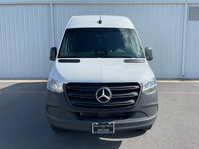 New 2026 White Mercedes-Benz Cargo 170 WB image 14