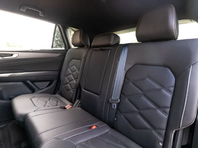New 2026 Gray Volkswagen SE w/Technology image 28